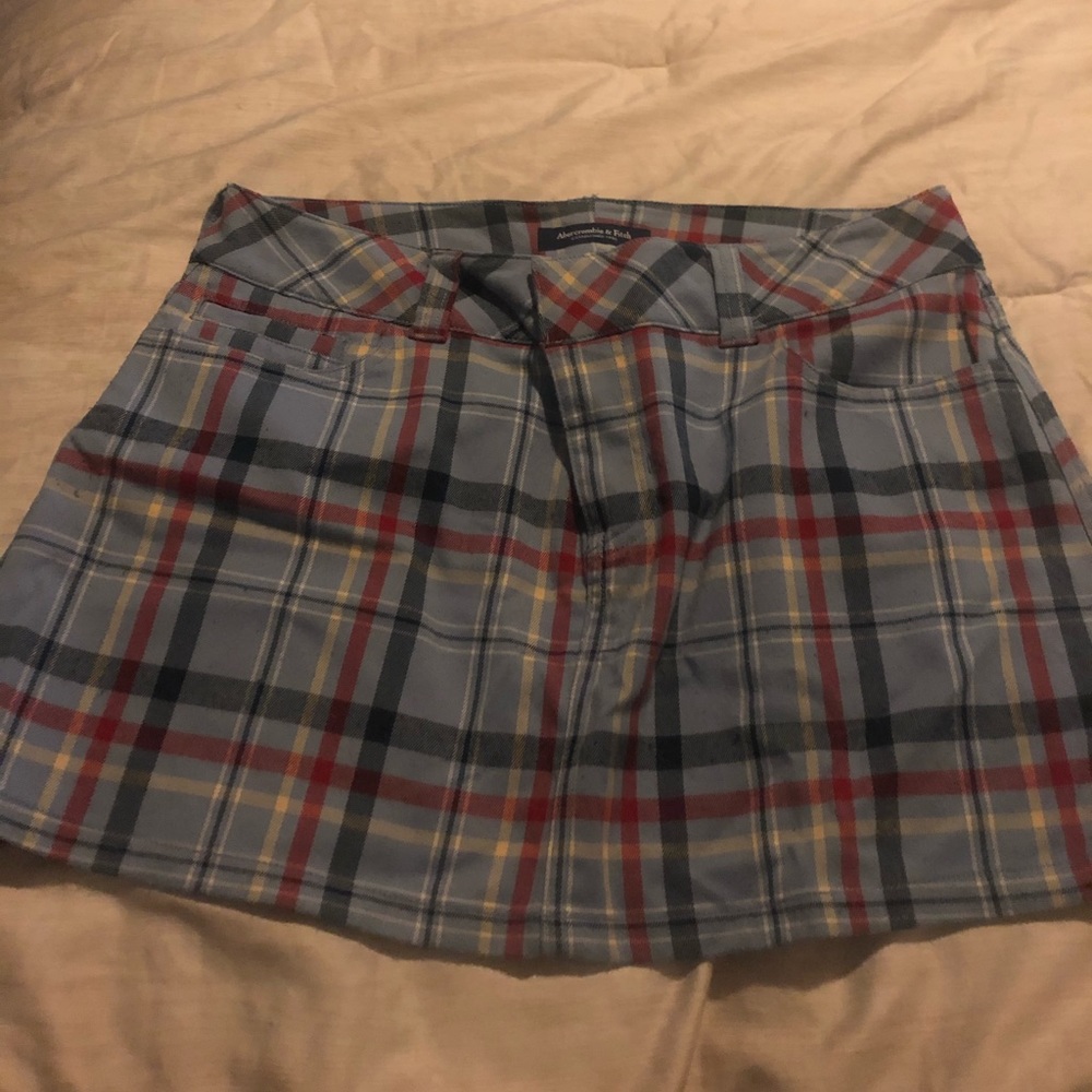 Abercrombie Plaid mini skirt size 4